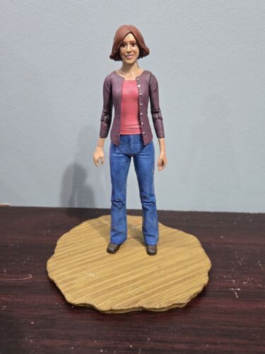 Willow From Buffy The Vampire Slayer Action Figure 2004 Diamond Select
