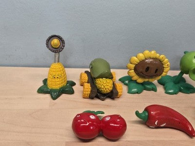Plants vs. Zombies PVC 2” 3" Toy Figures Character Lot