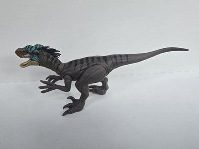 Veliciraptor Only From Jurassic World Rebirth Launch ‘N Battle Vehic